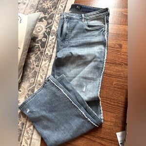 Kut from the Kloth Kelsey Fab Ab Ankle Flare High Rise Size 10 GUC